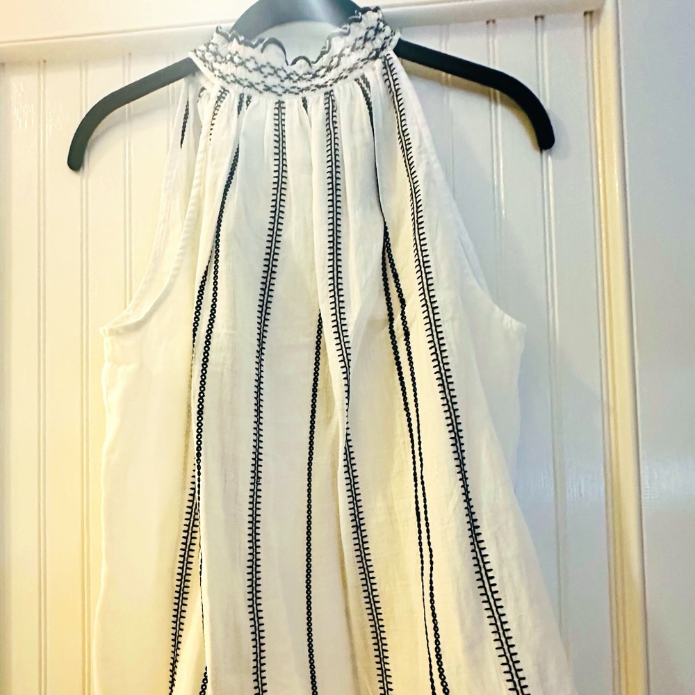Frame NWT sleeveless party shirt